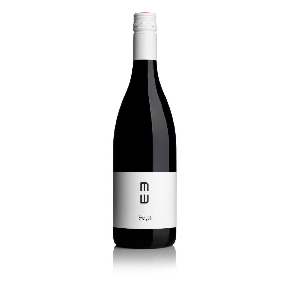 Weinflasche Zweigelt 2022 vom Weingut Manfred Weiss im Burgenland, österreichischer Rotwein